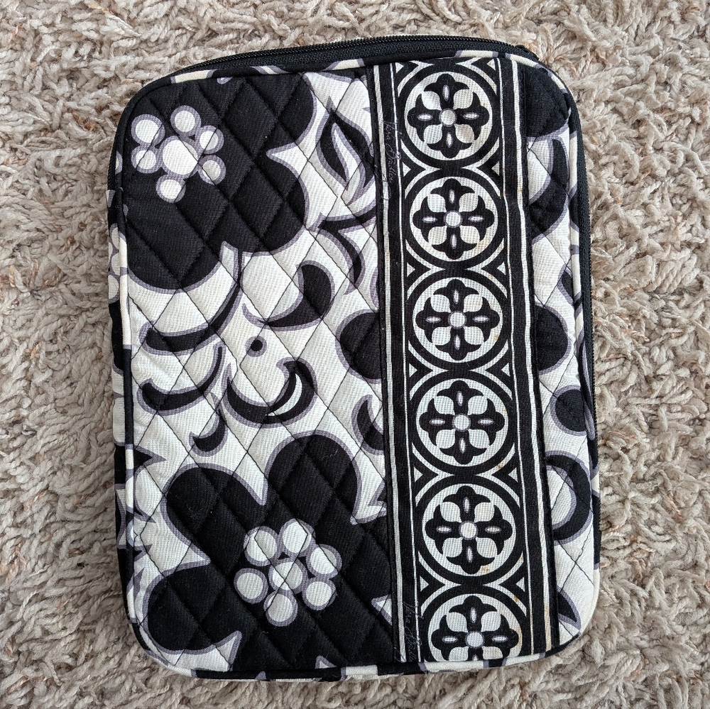 Vera Bradley Black and White Geometric Tablet Case